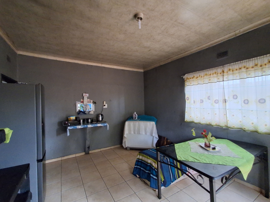 4 Bedroom Property for Sale in Alabama North West